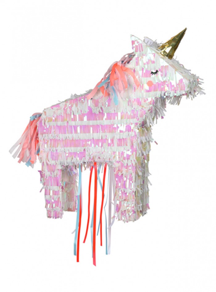 Talking Tables Unicorn shaped pinata Not filled.